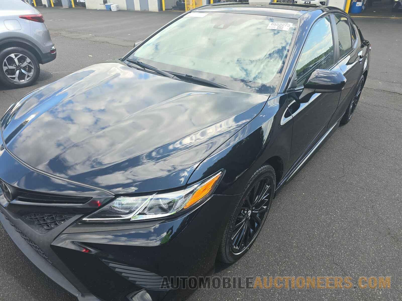 4T1B11HK7KU284137 Toyota Camry 2019