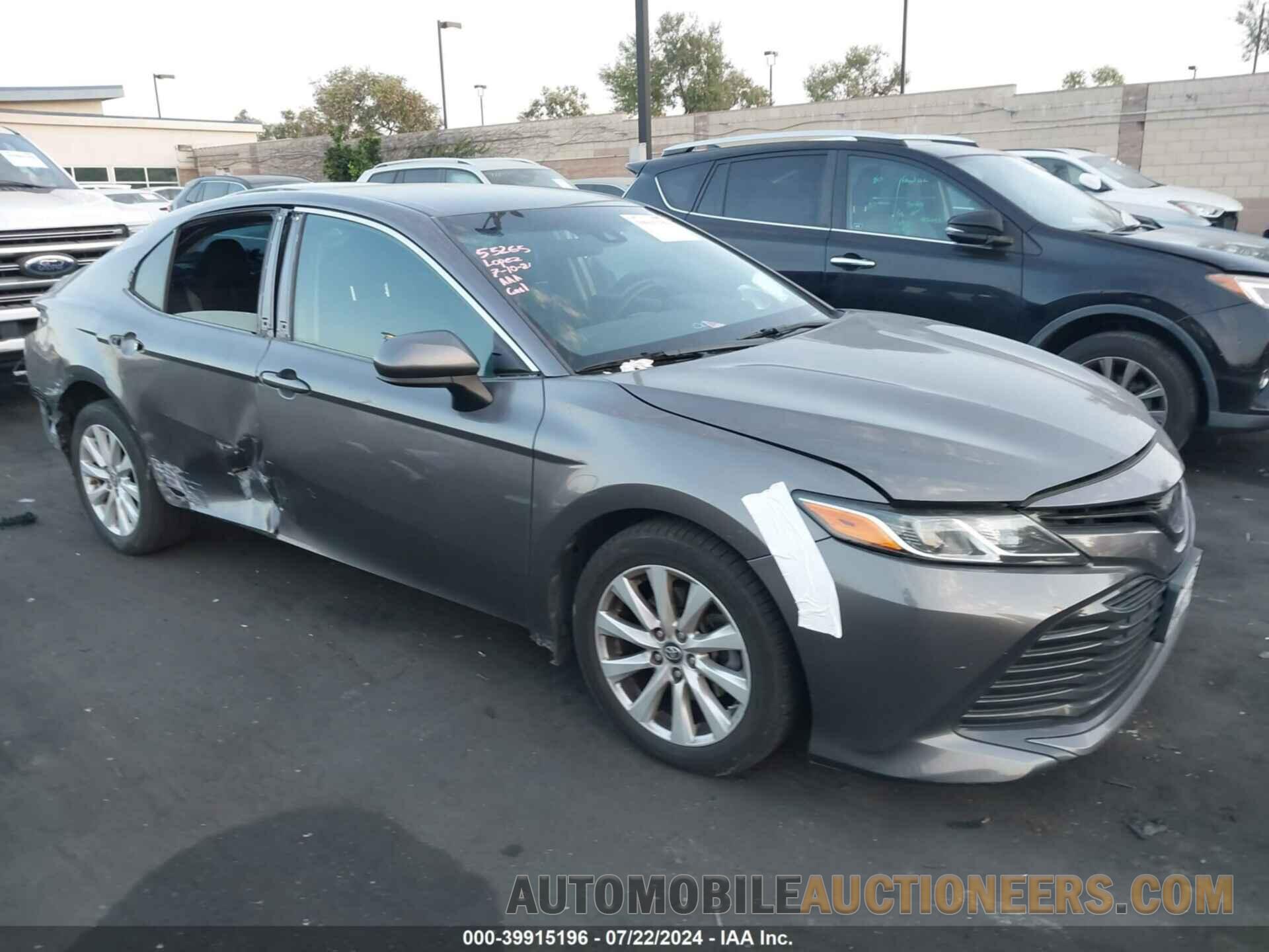 4T1B11HK7KU285594 TOYOTA CAMRY 2019