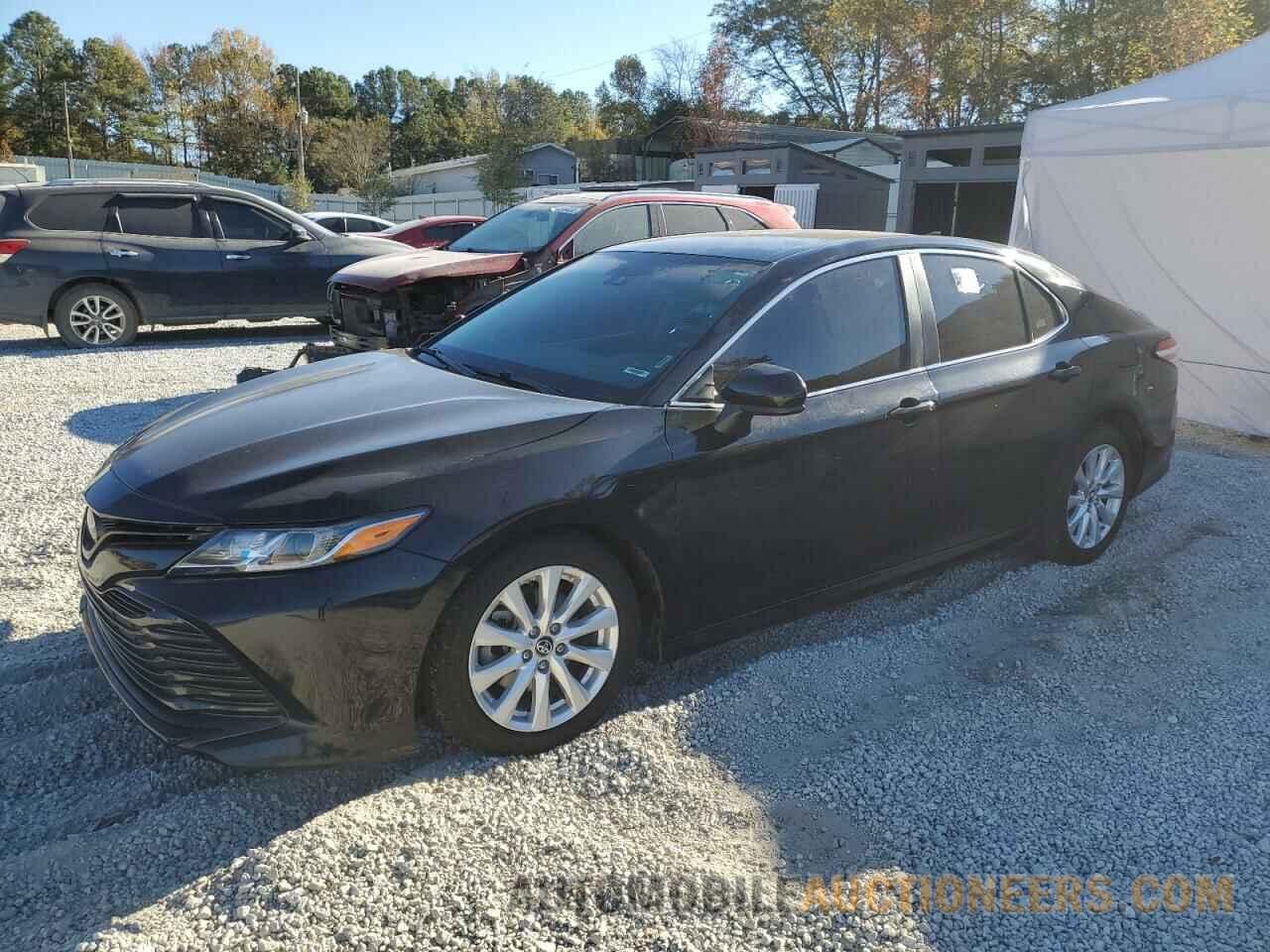 4T1B11HK7KU685123 TOYOTA CAMRY 2019