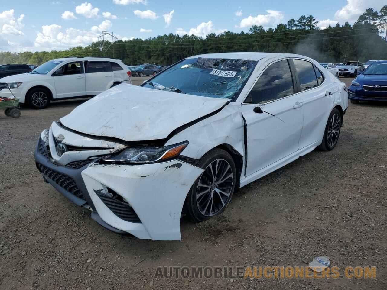 4T1B11HK7KU692041 TOYOTA CAMRY 2019