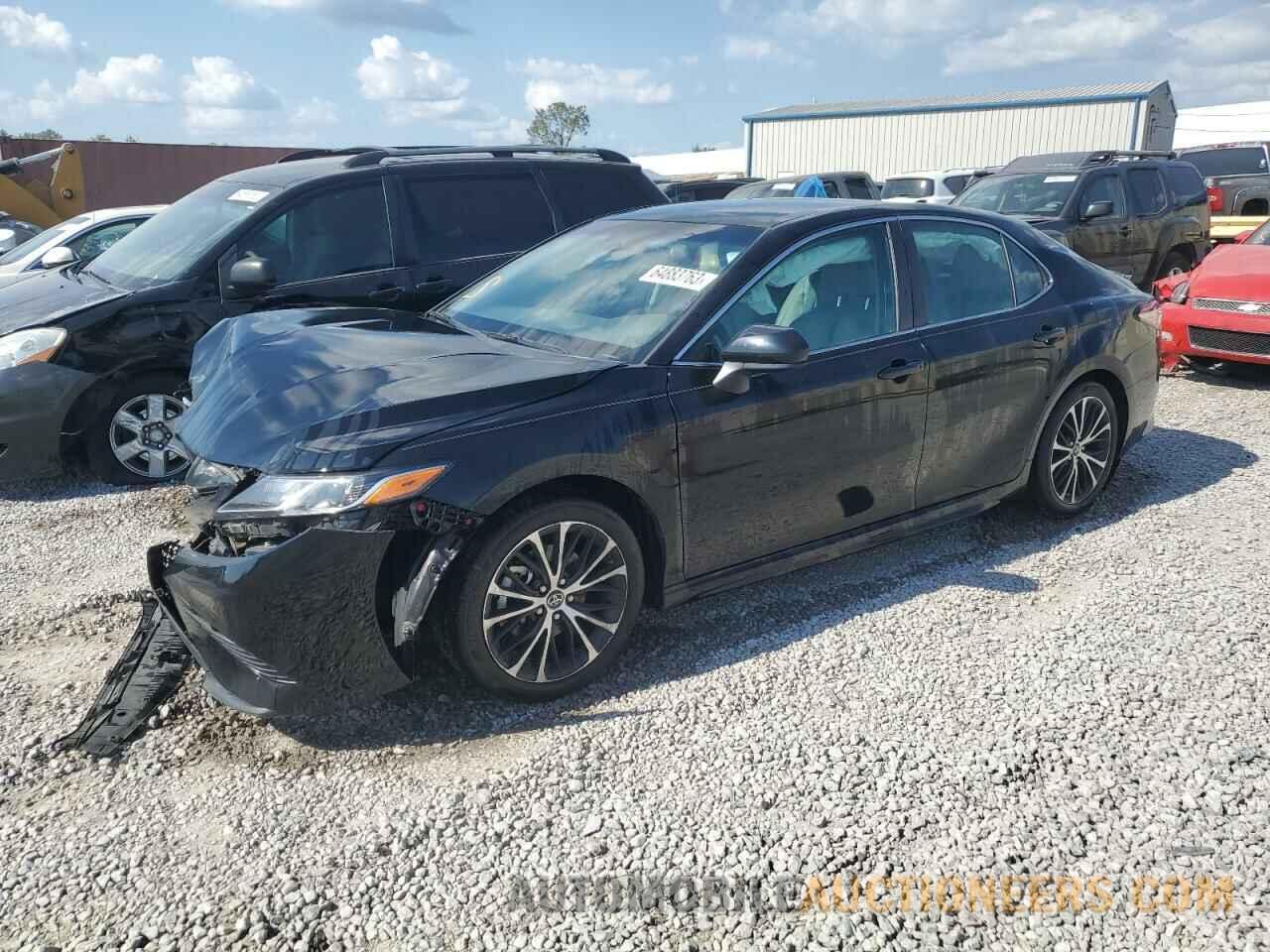 4T1B11HK7KU694209 TOYOTA CAMRY 2019