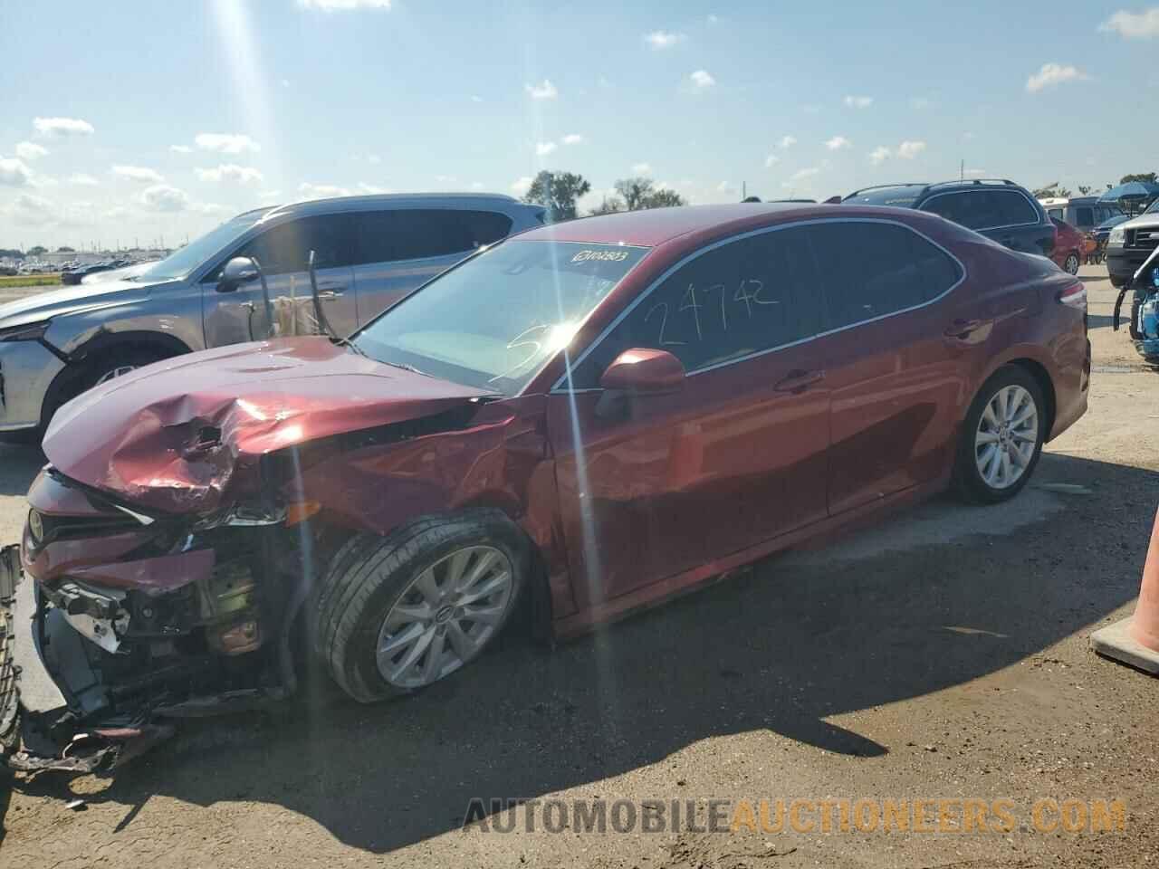 4T1B11HK7KU702471 TOYOTA CAMRY 2019