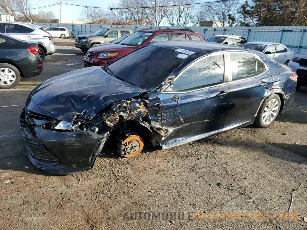 4T1B11HK7KU711302 TOYOTA CAMRY 2019