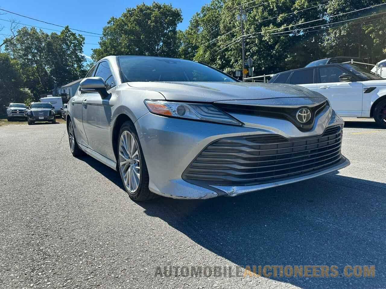 4T1B11HK7KU712174 TOYOTA CAMRY 2019