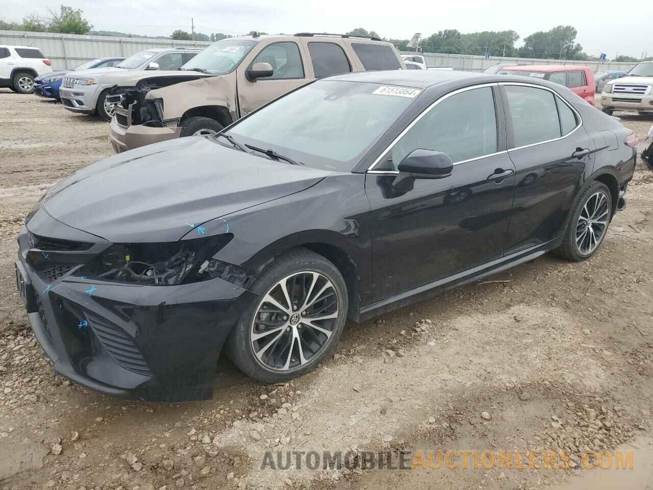 4T1B11HK7KU722929 TOYOTA CAMRY 2019