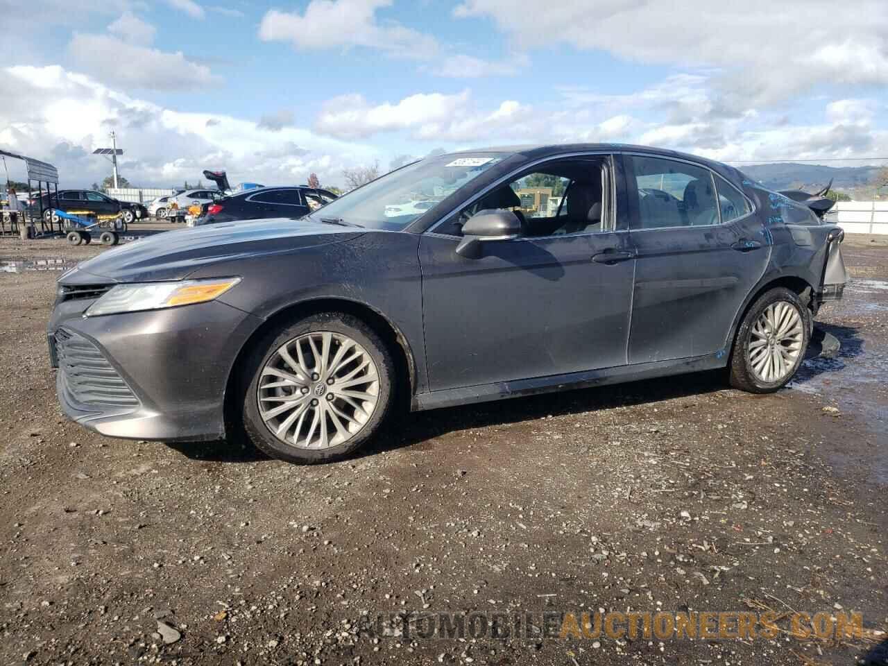 4T1B11HK7KU733154 TOYOTA CAMRY 2019