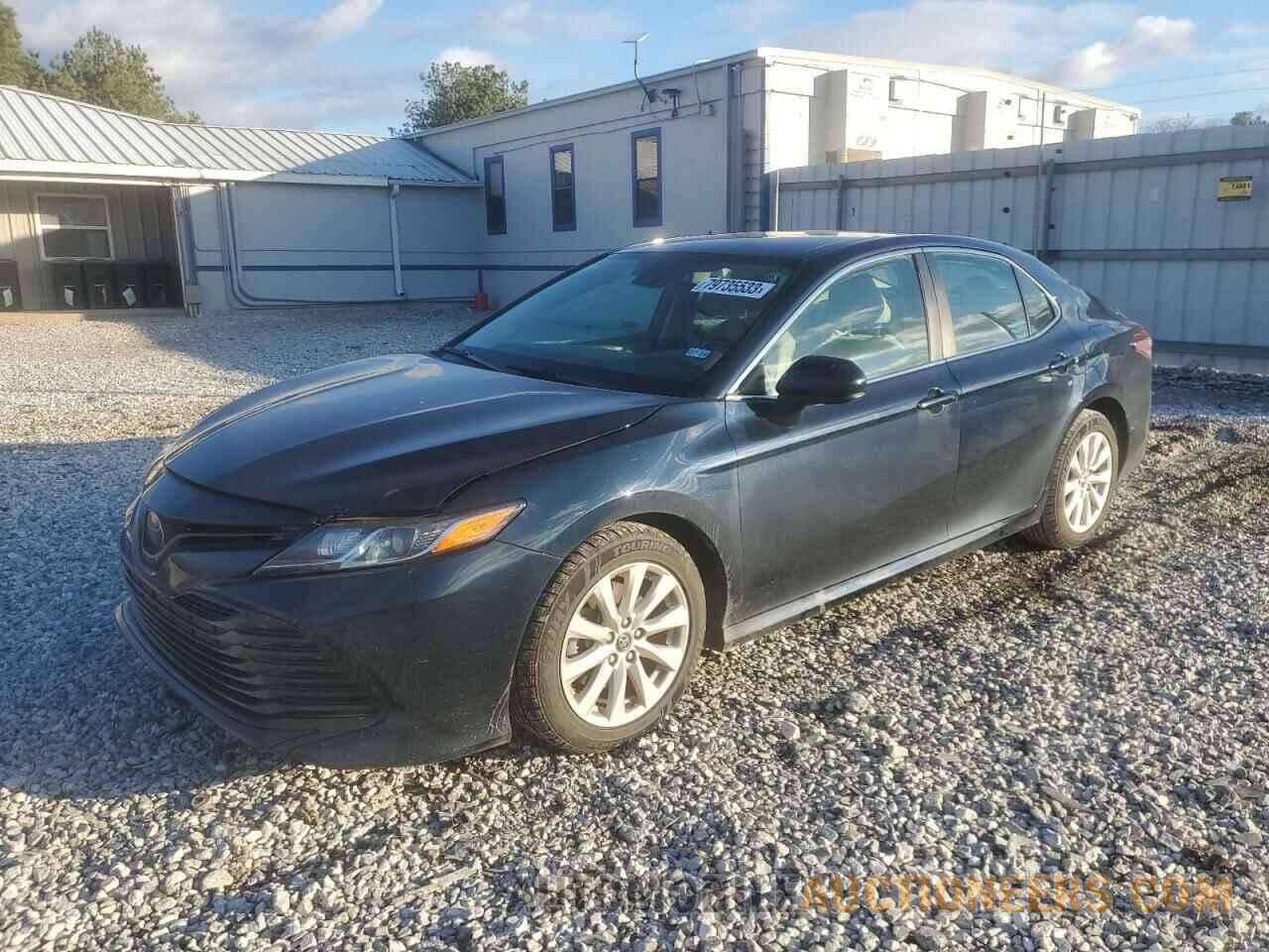 4T1B11HK7KU750729 TOYOTA CAMRY 2019