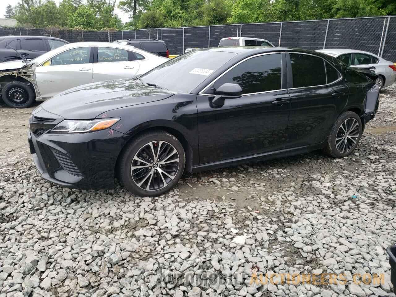 4T1B11HK7KU771113 TOYOTA CAMRY 2019