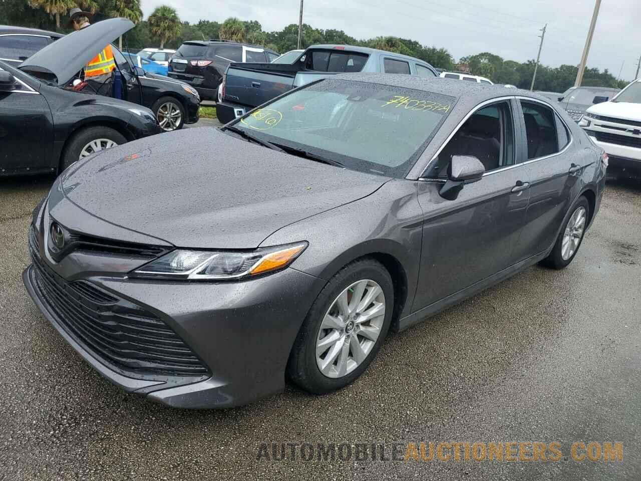 4T1B11HK7KU781026 TOYOTA CAMRY 2019