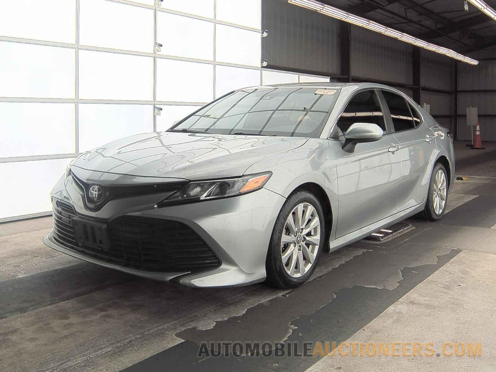 4T1B11HK7KU786100 Toyota Camry 2019