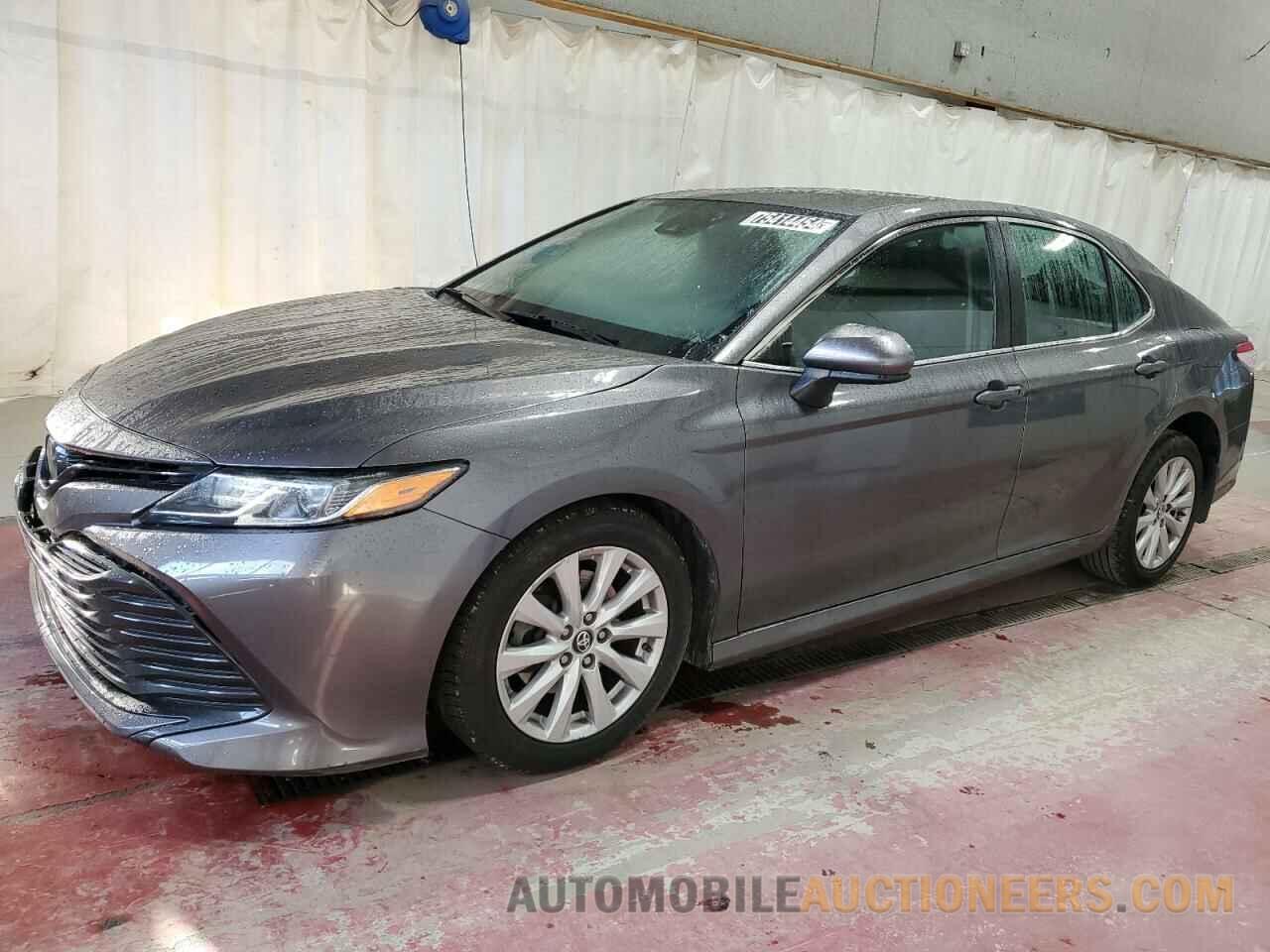 4T1B11HK7KU800450 TOYOTA CAMRY 2019