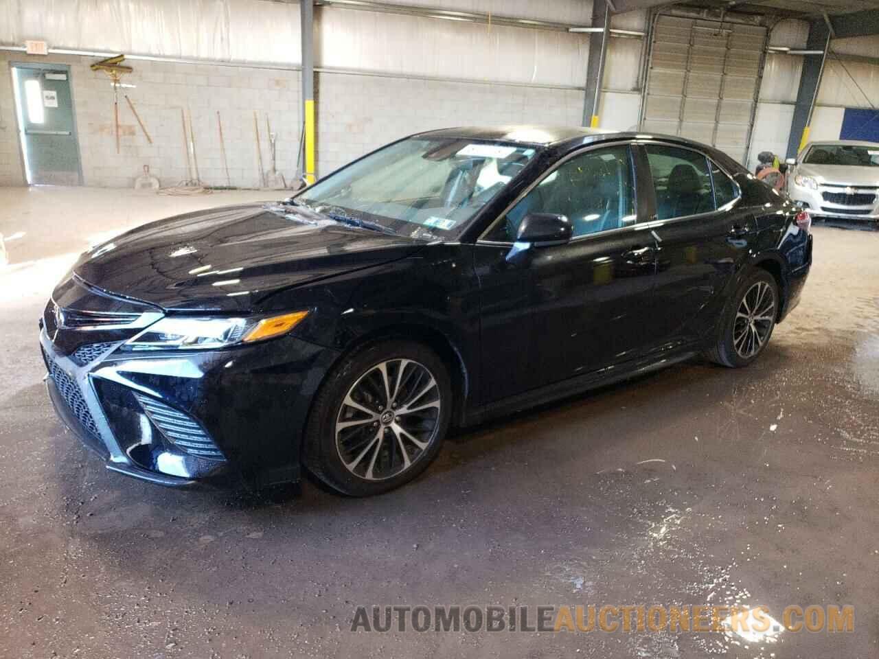 4T1B11HK7KU801159 TOYOTA CAMRY 2019