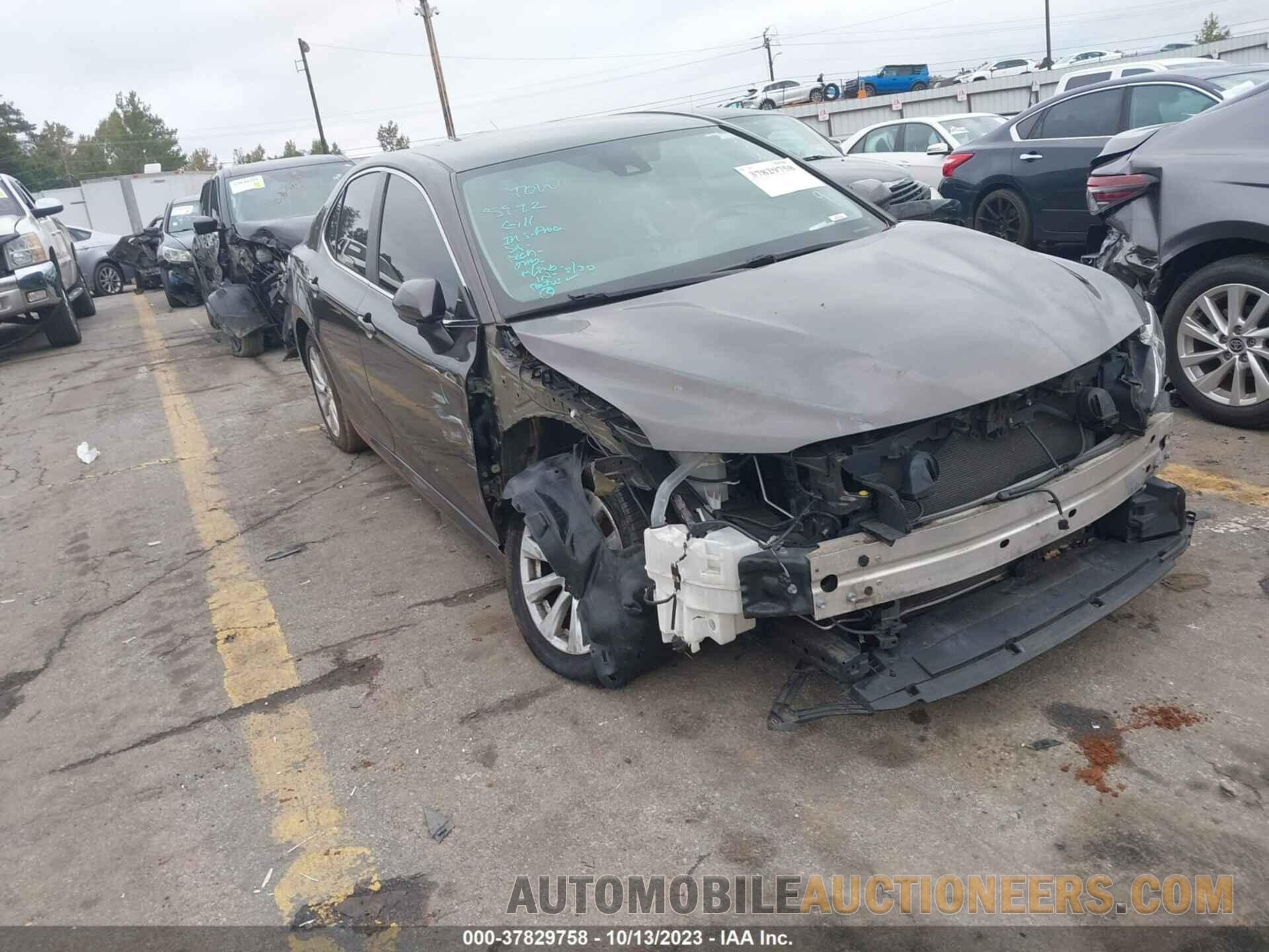 4T1B11HK7KU803929 TOYOTA CAMRY 2019