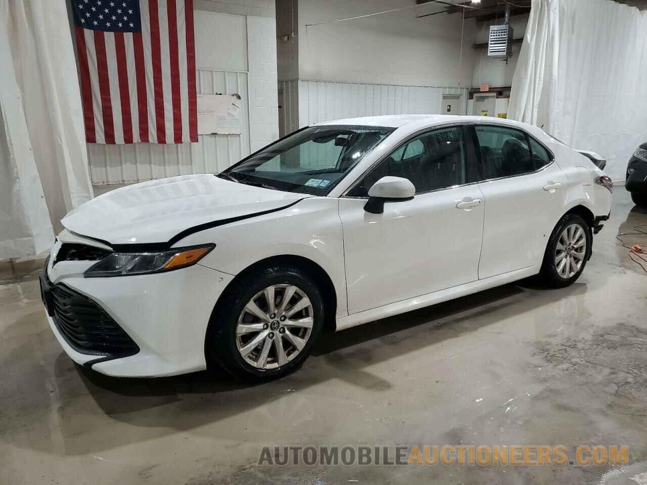 4T1B11HK7KU812100 TOYOTA CAMRY 2019