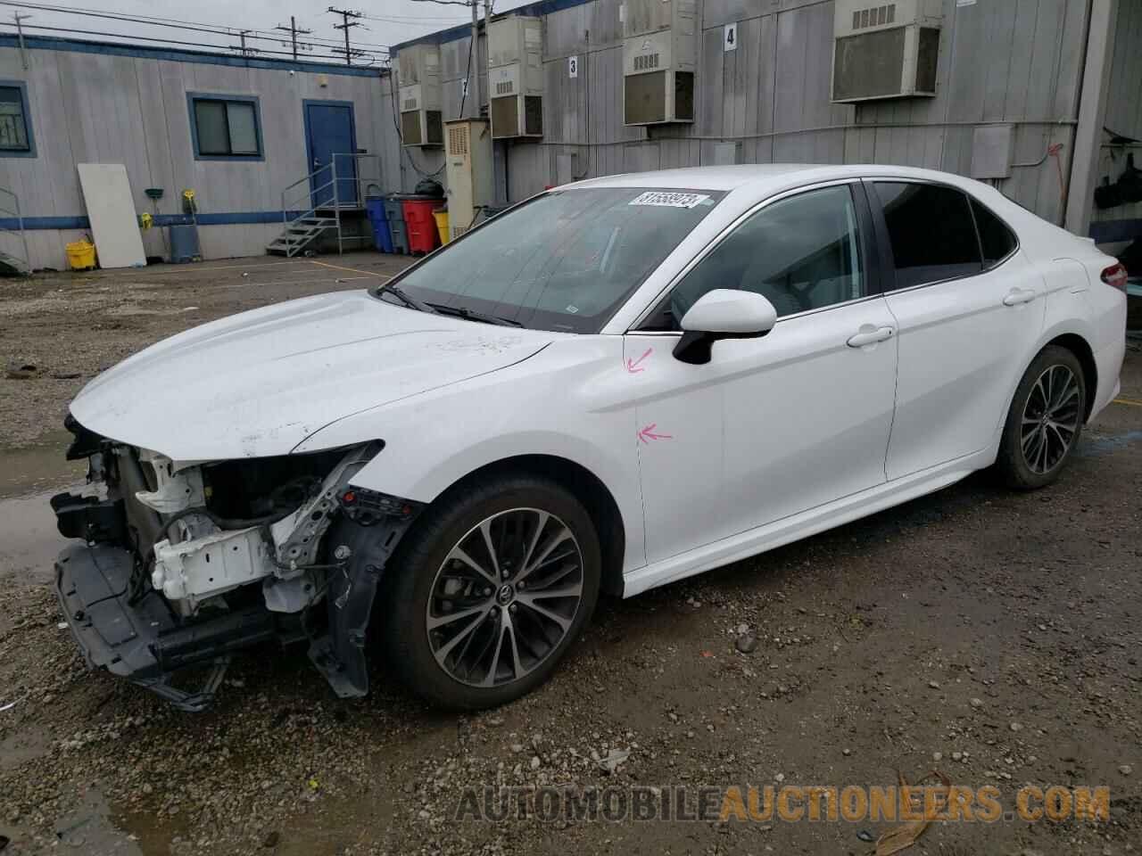 4T1B11HK7KU824652 TOYOTA CAMRY 2019