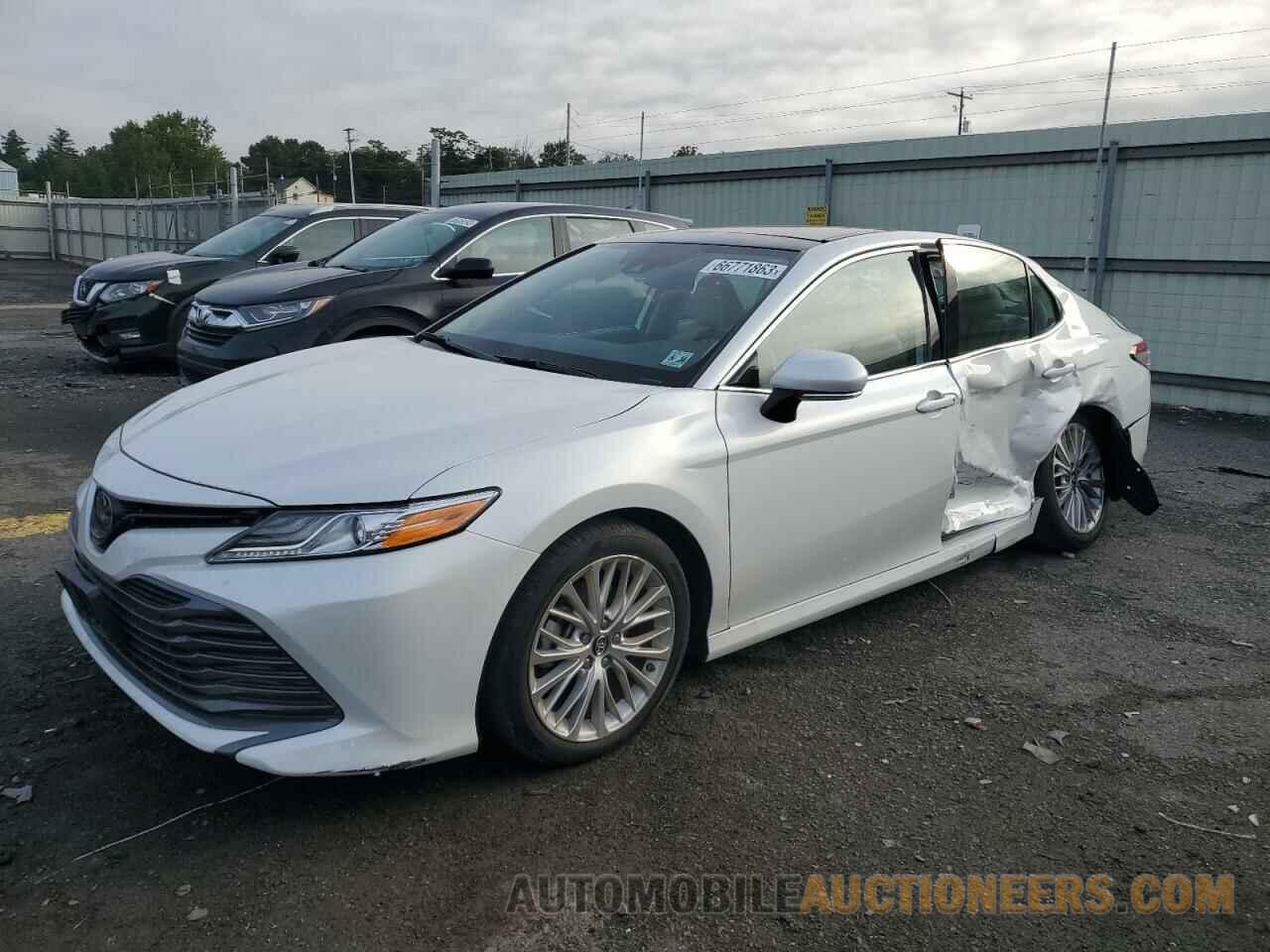 4T1B11HK7KU825767 TOYOTA CAMRY 2019