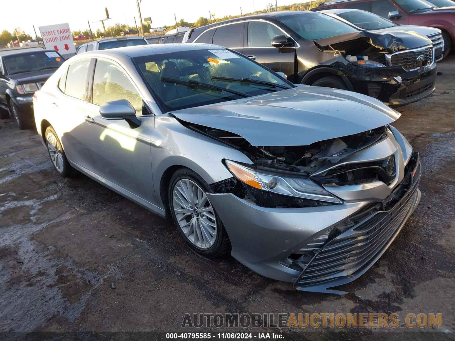 4T1B11HK8JU059708 TOYOTA CAMRY 2018