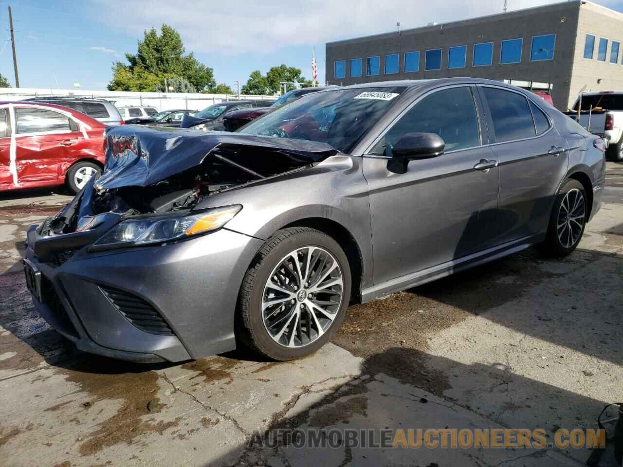 4T1B11HK8JU155046 TOYOTA CAMRY 2018