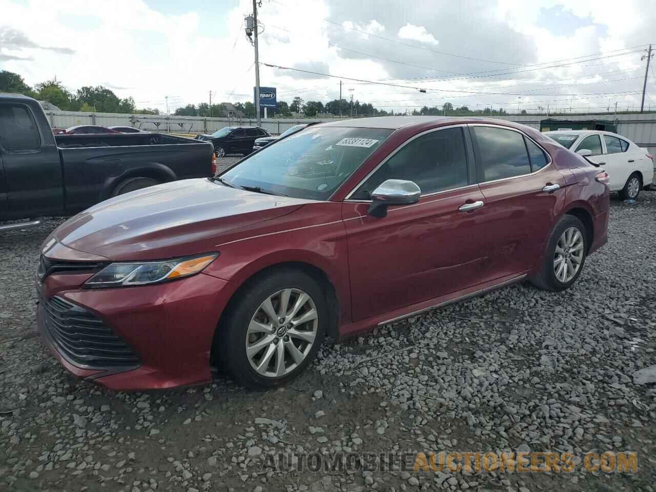 4T1B11HK8JU528604 TOYOTA CAMRY 2018