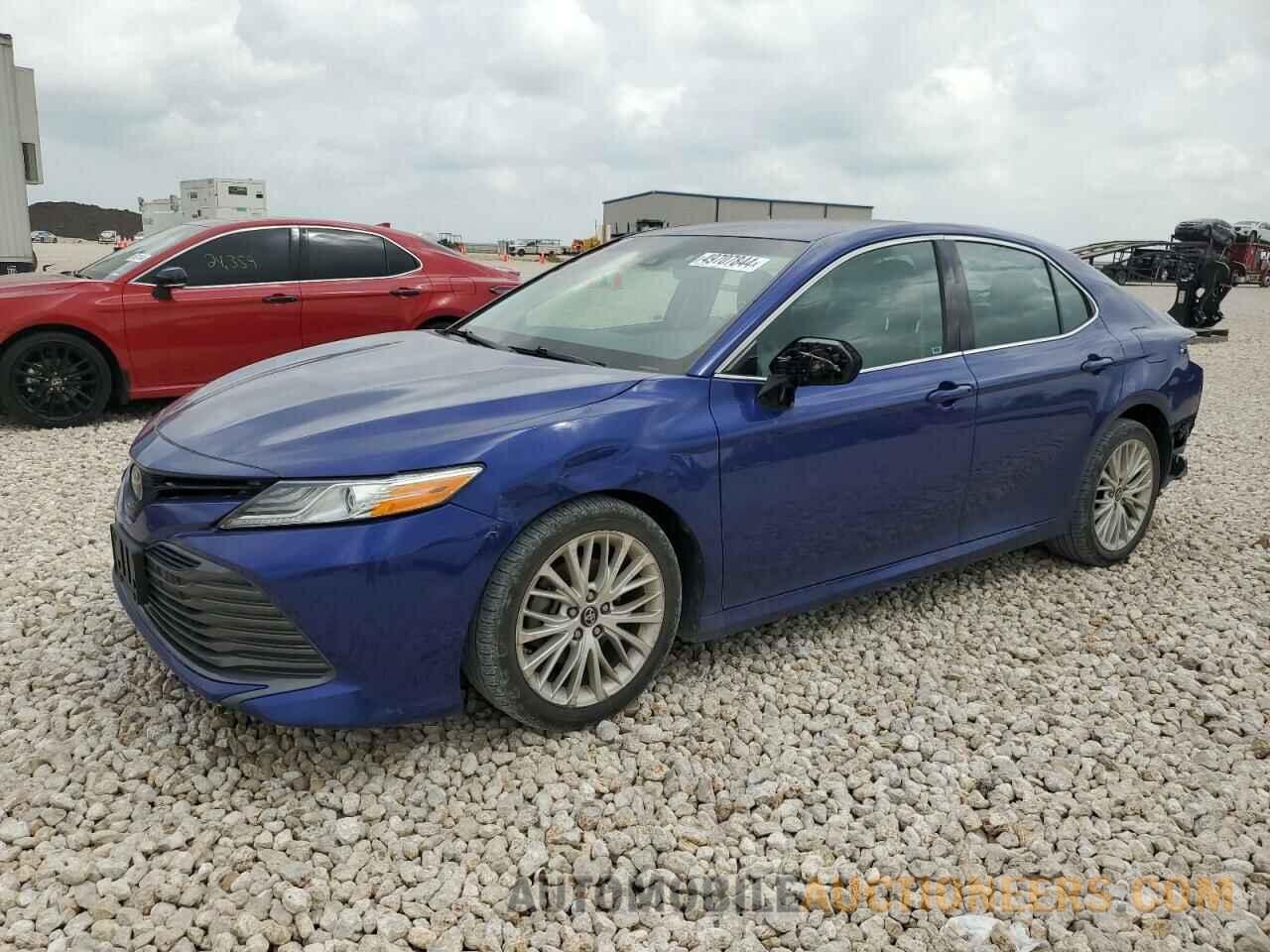 4T1B11HK8JU542339 TOYOTA CAMRY 2018