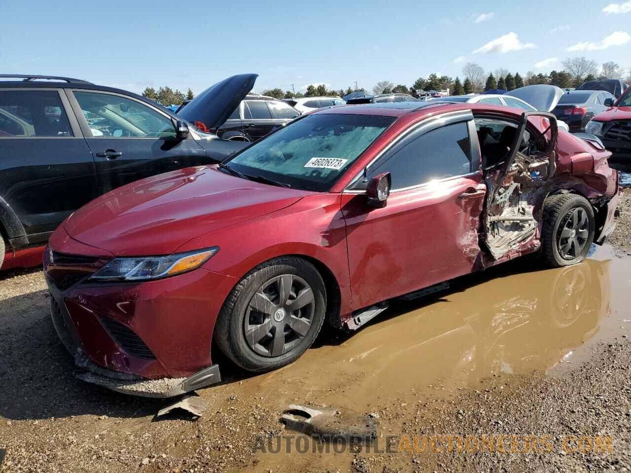 4T1B11HK8JU546049 TOYOTA CAMRY 2018