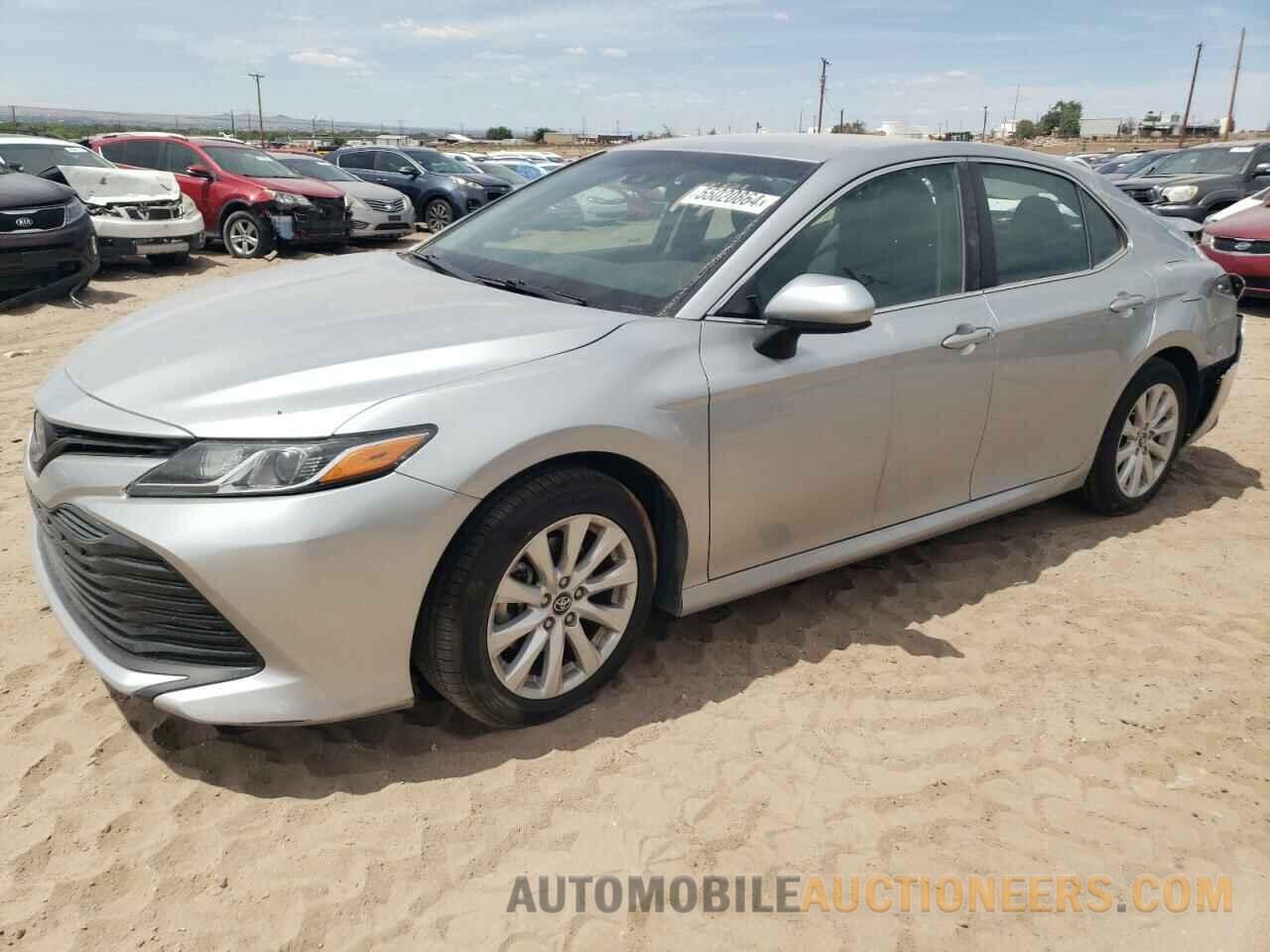 4T1B11HK8JU569931 TOYOTA CAMRY 2018