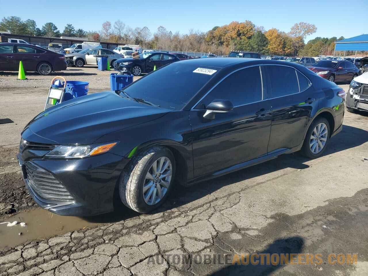 4T1B11HK8JU594277 TOYOTA CAMRY 2018