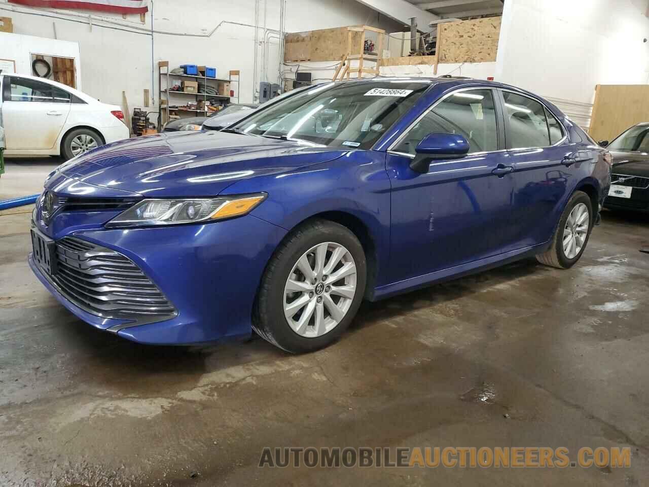 4T1B11HK8JU605925 TOYOTA CAMRY 2018