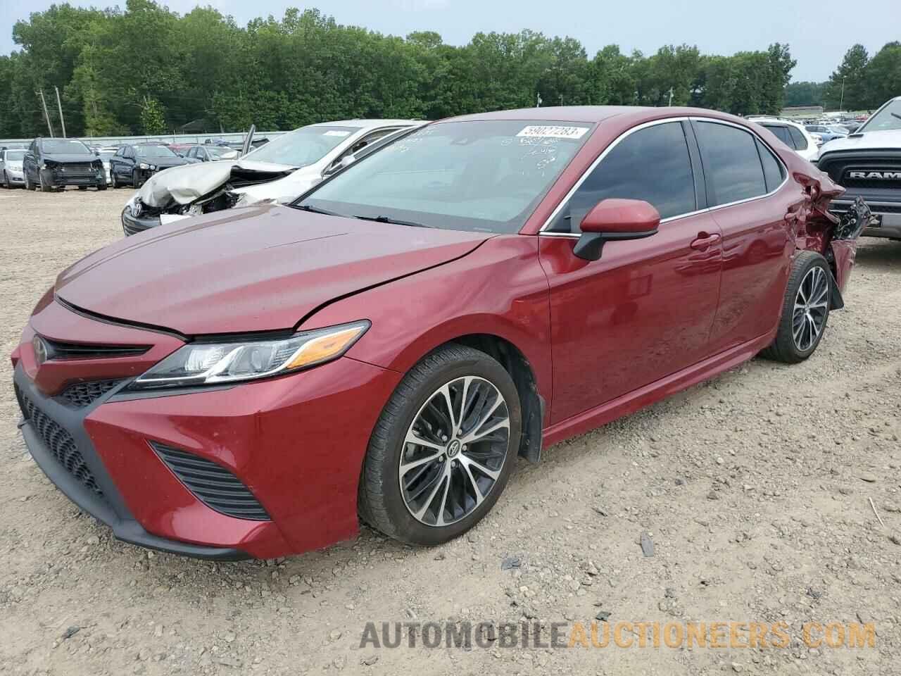 4T1B11HK8JU629416 TOYOTA CAMRY 2018