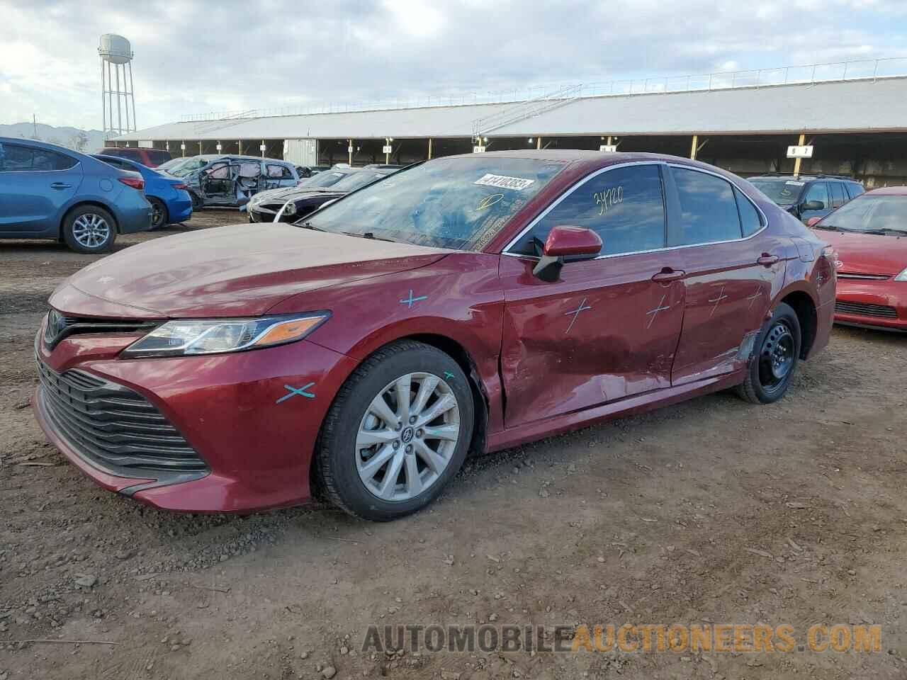 4T1B11HK8JU644904 TOYOTA CAMRY 2018