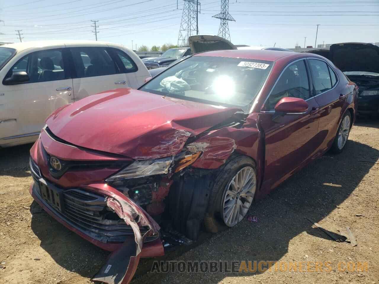 4T1B11HK8JU645213 TOYOTA CAMRY 2018