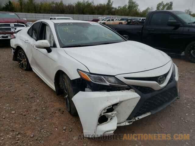 4T1B11HK8JU652985 TOYOTA CAMRY 2018