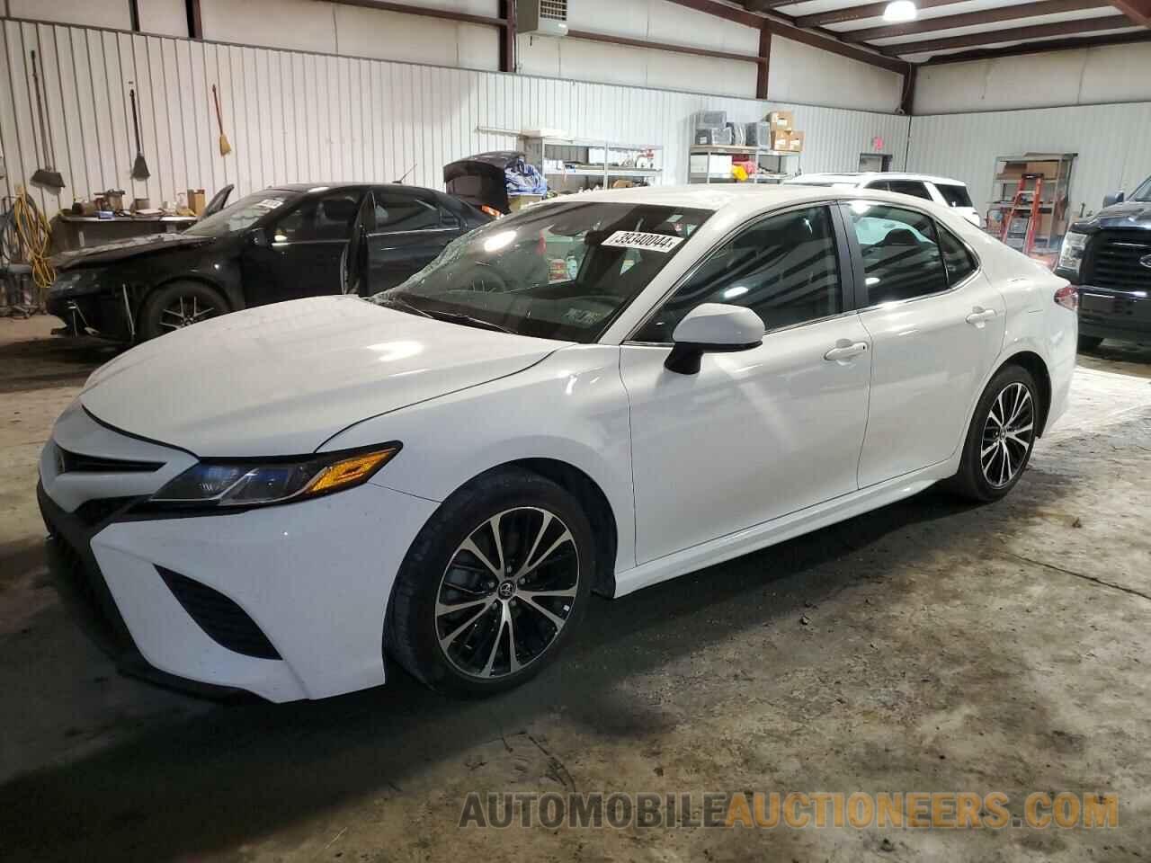 4T1B11HK8KU163486 TOYOTA CAMRY 2019