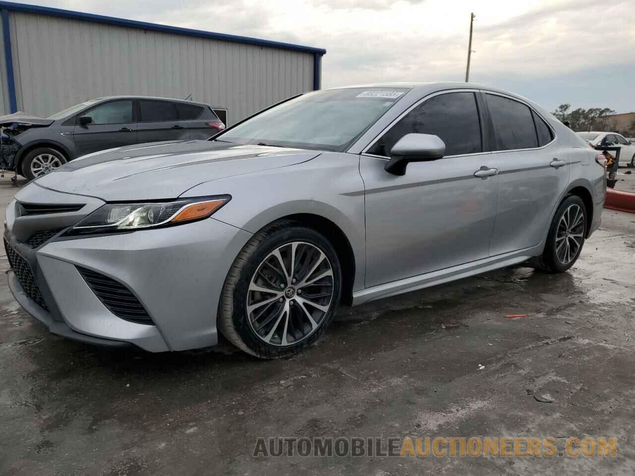 4T1B11HK8KU167571 TOYOTA CAMRY 2019