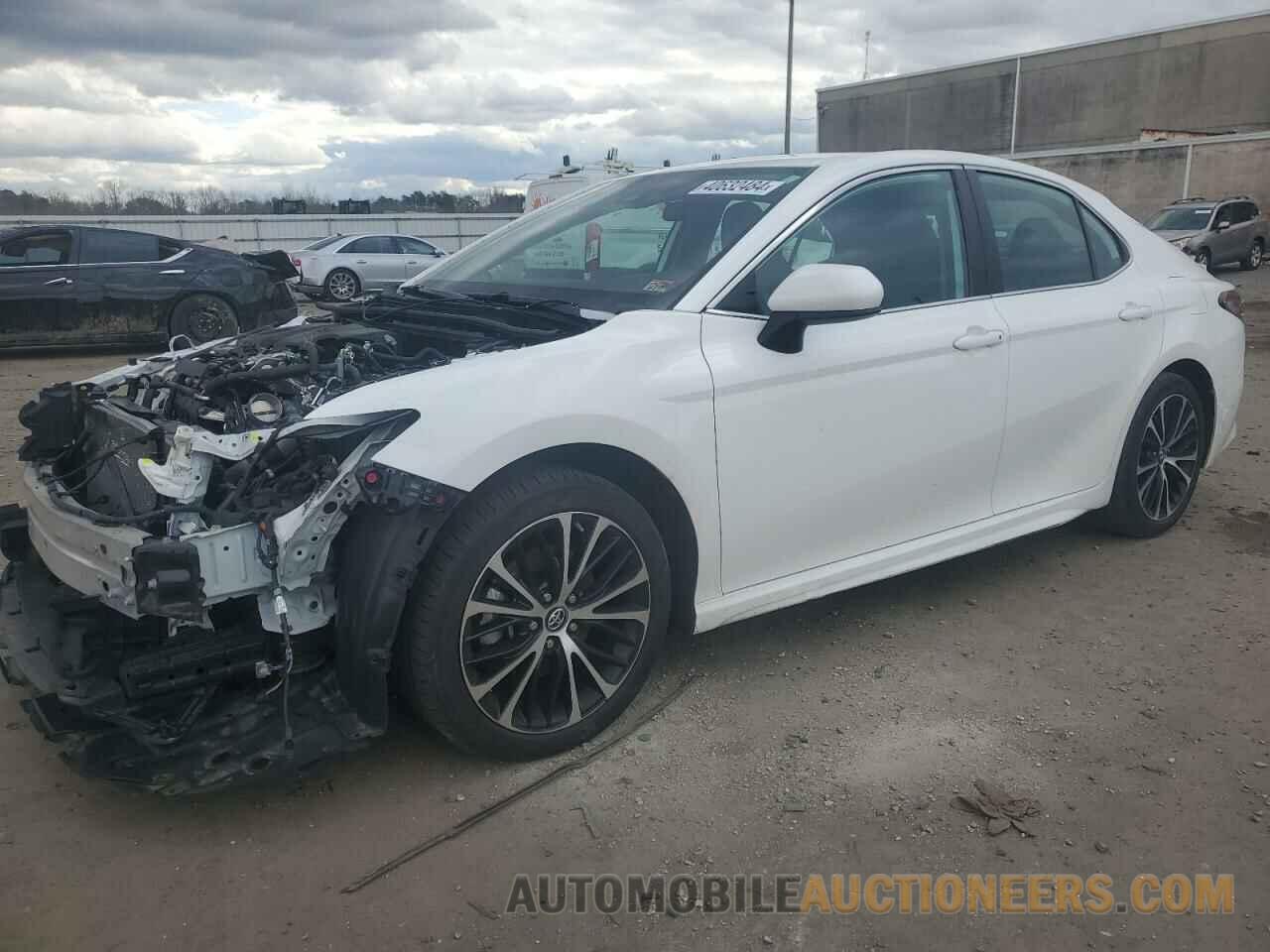 4T1B11HK8KU173399 TOYOTA CAMRY 2019