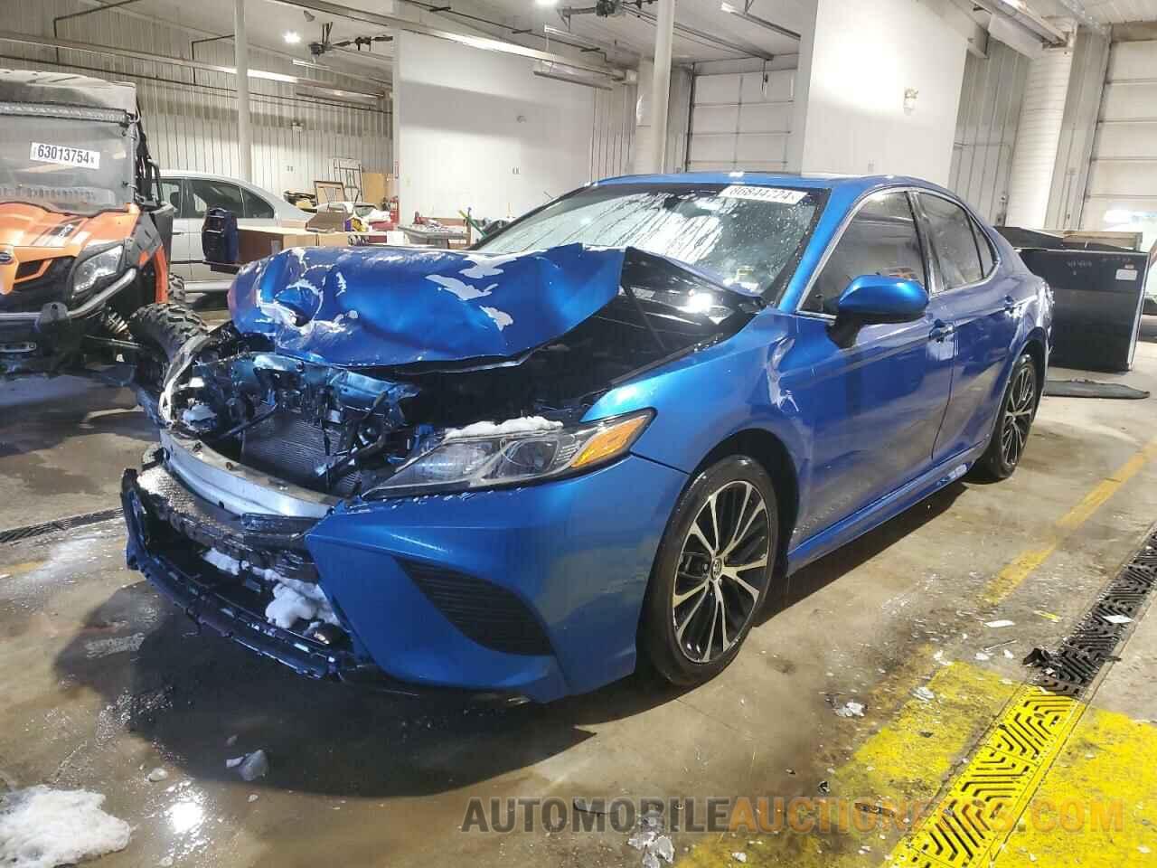 4T1B11HK8KU181356 TOYOTA CAMRY 2019