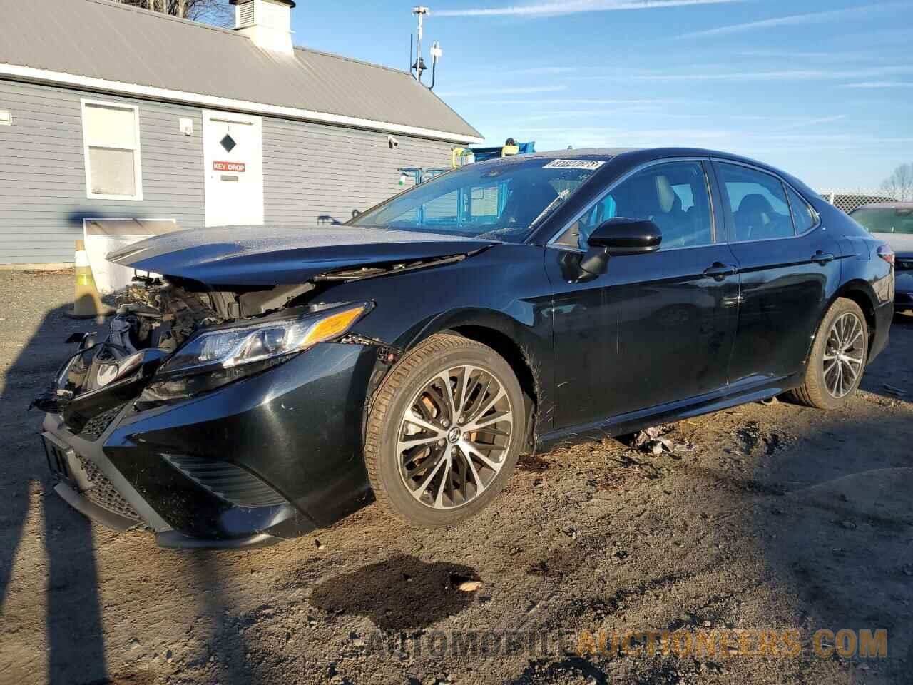 4T1B11HK8KU181552 TOYOTA CAMRY 2019