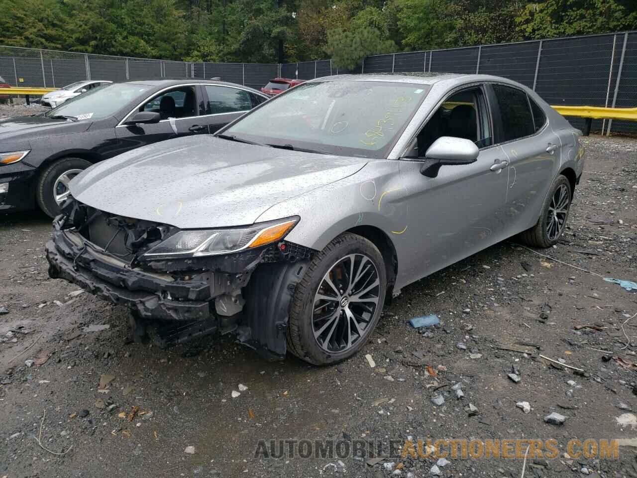 4T1B11HK8KU187397 TOYOTA CAMRY 2019