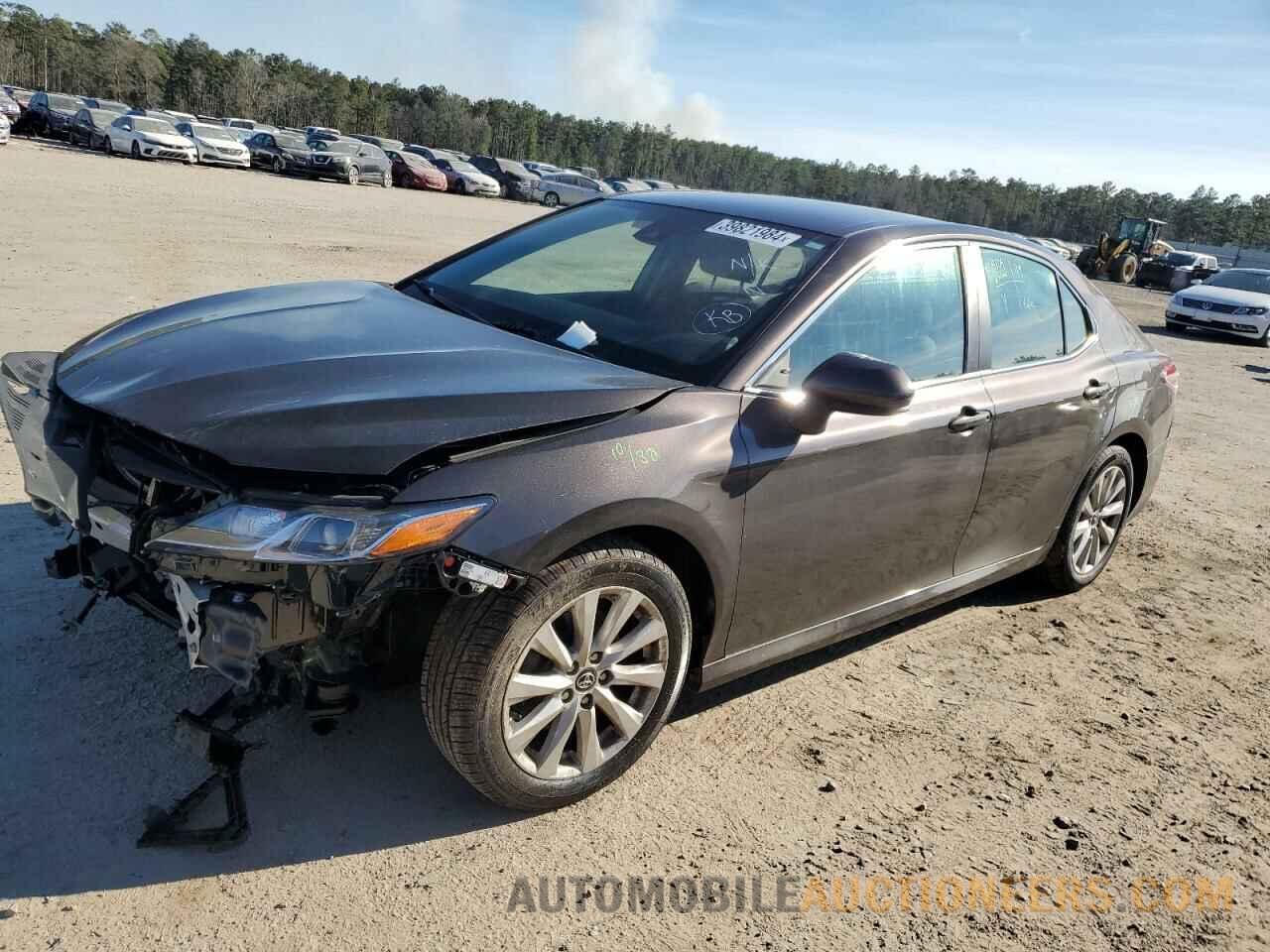 4T1B11HK8KU204442 TOYOTA CAMRY 2019