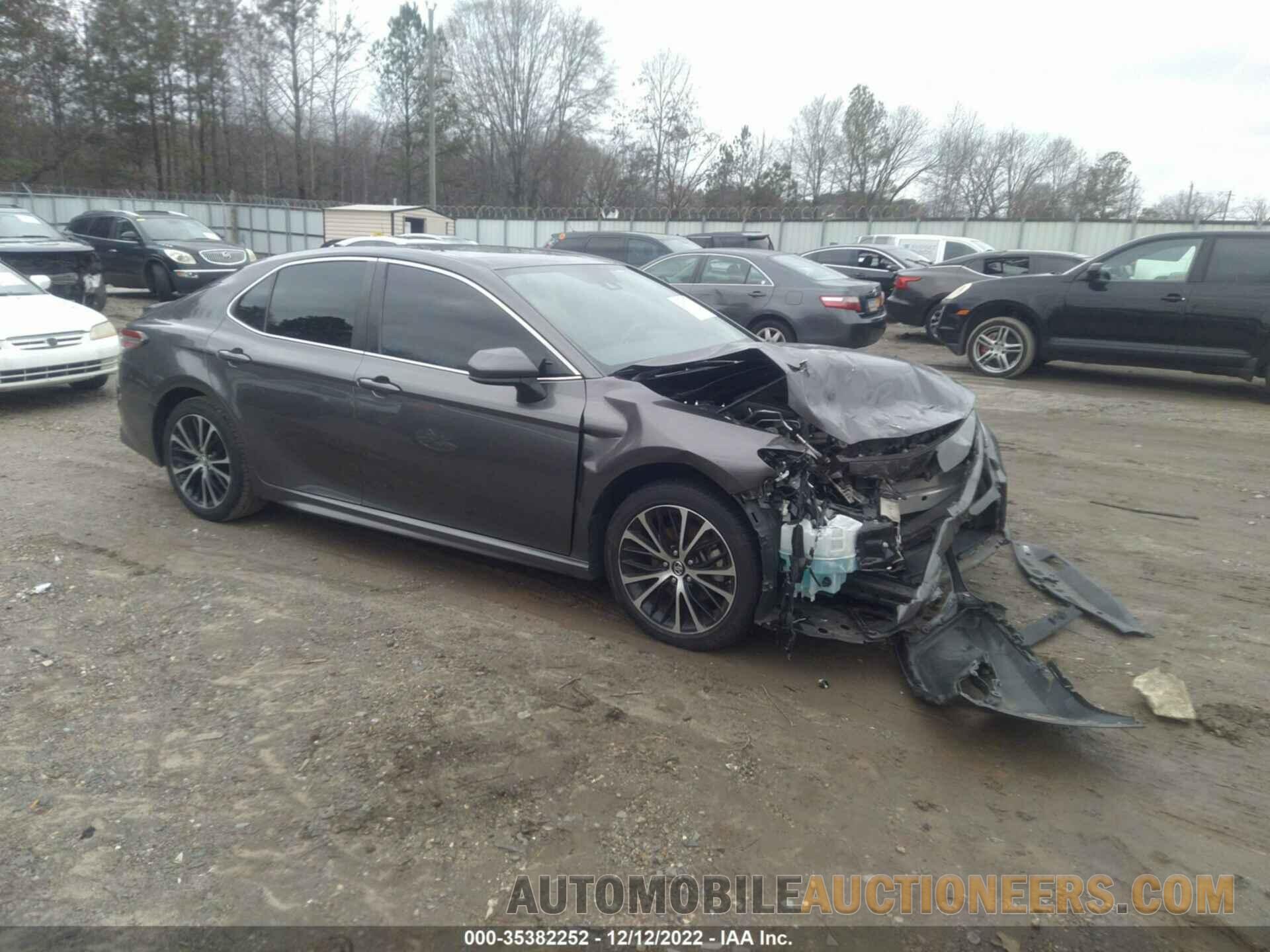 4T1B11HK8KU209463 TOYOTA CAMRY 2019