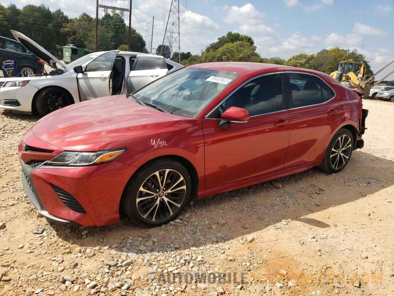 4T1B11HK8KU211200 TOYOTA CAMRY 2019