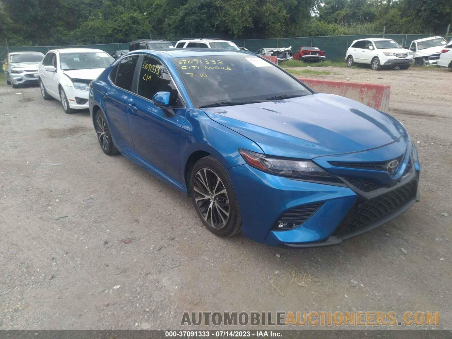 4T1B11HK8KU214145 TOYOTA CAMRY 2019