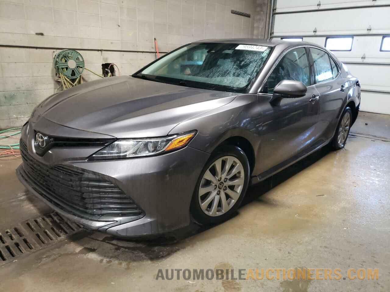 4T1B11HK8KU215523 TOYOTA CAMRY 2019