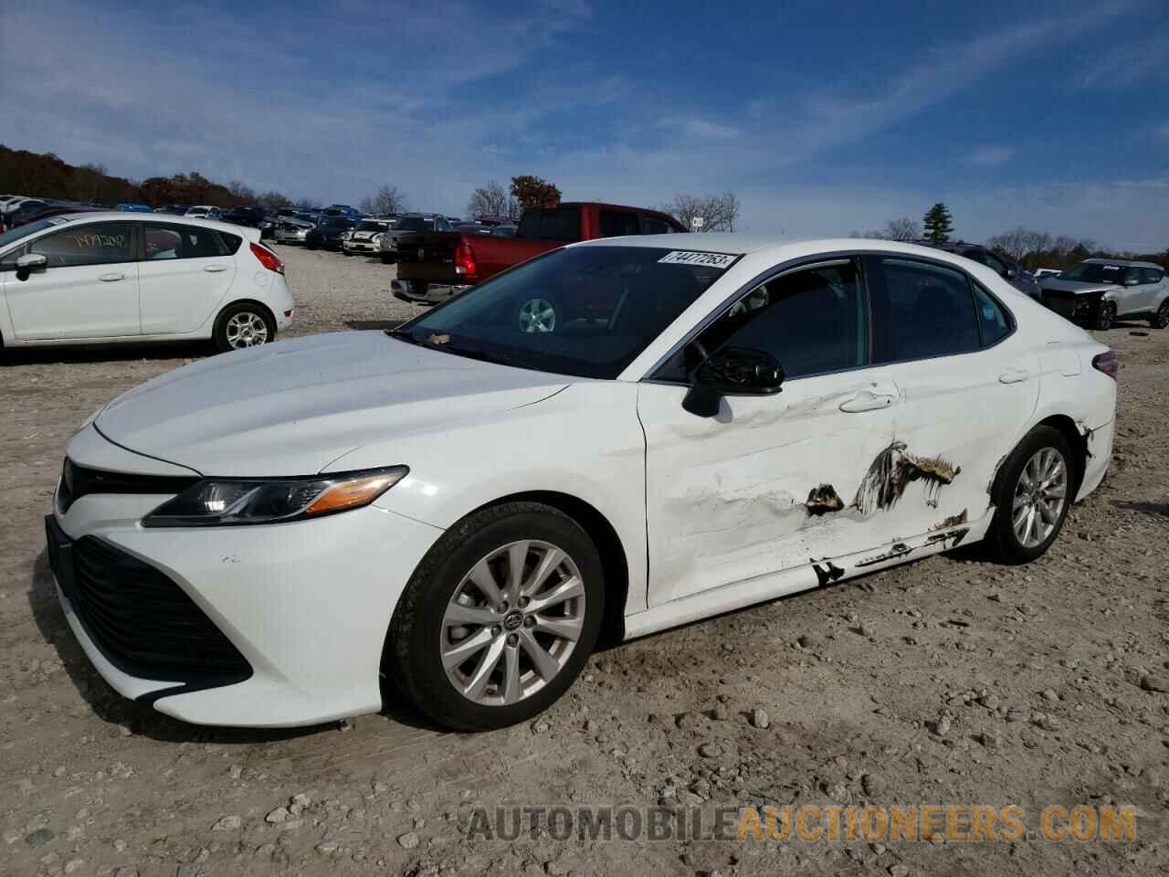 4T1B11HK8KU218437 TOYOTA CAMRY 2019