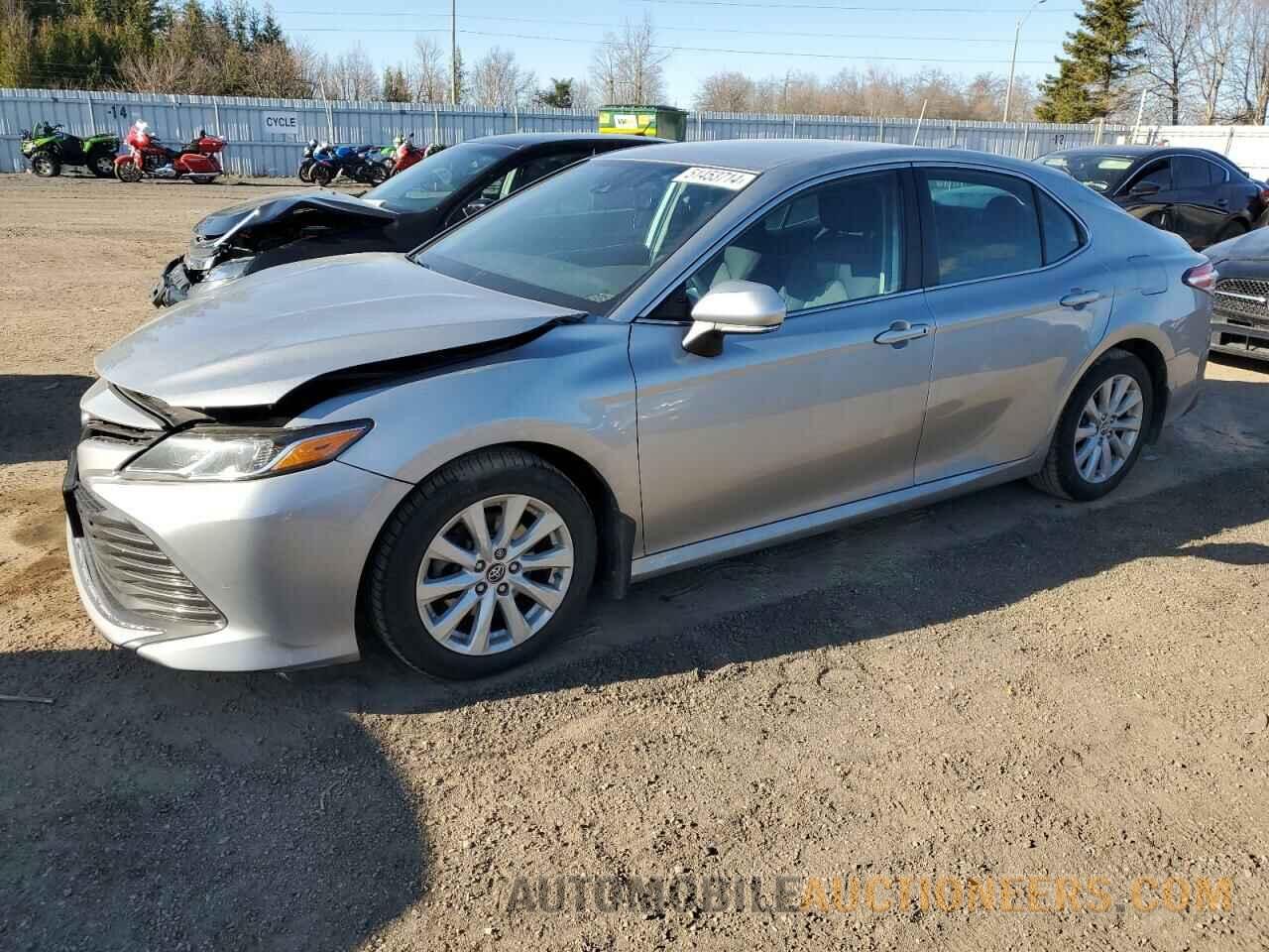 4T1B11HK8KU224738 TOYOTA CAMRY 2019