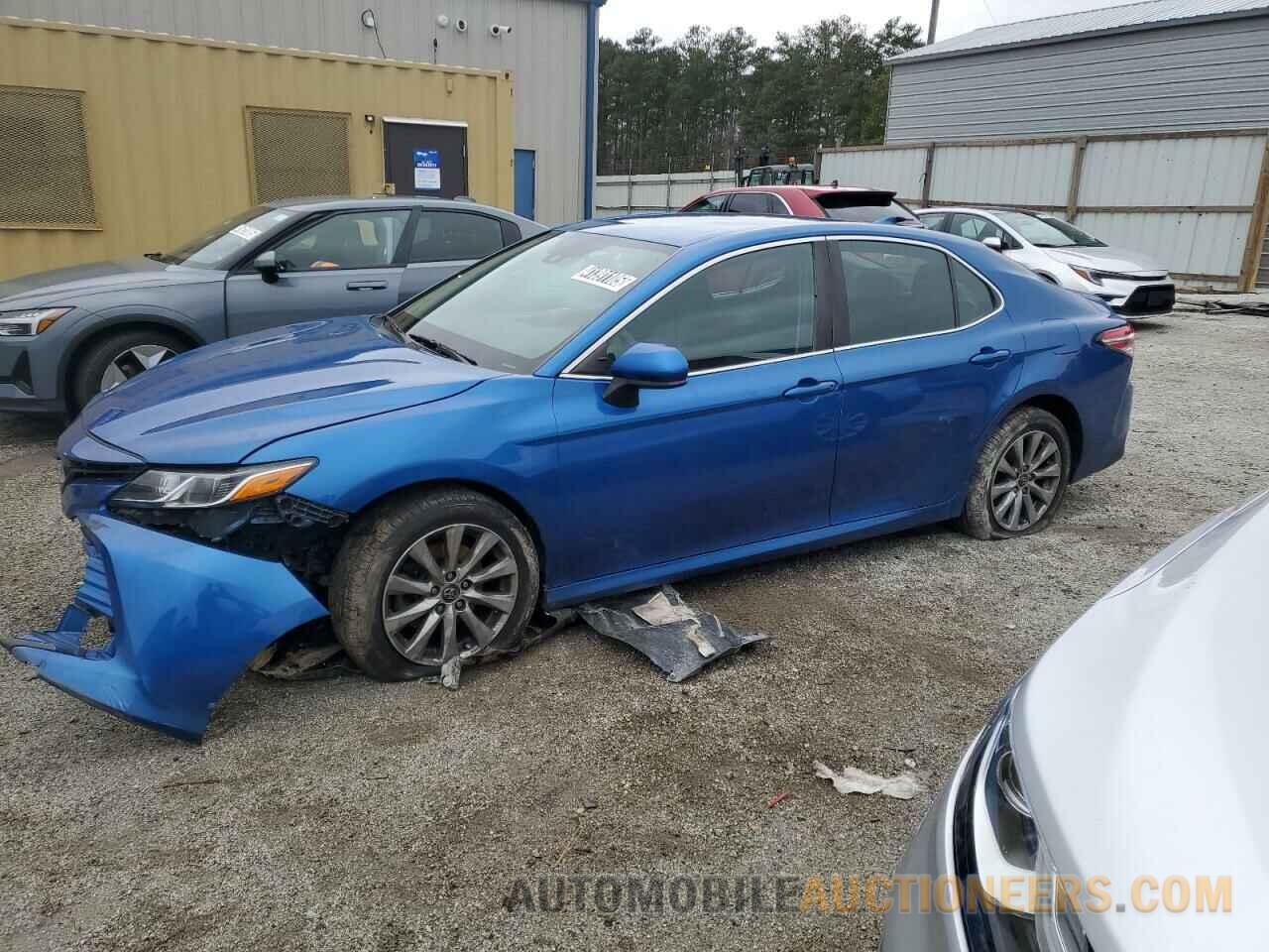 4T1B11HK8KU232922 TOYOTA CAMRY 2019