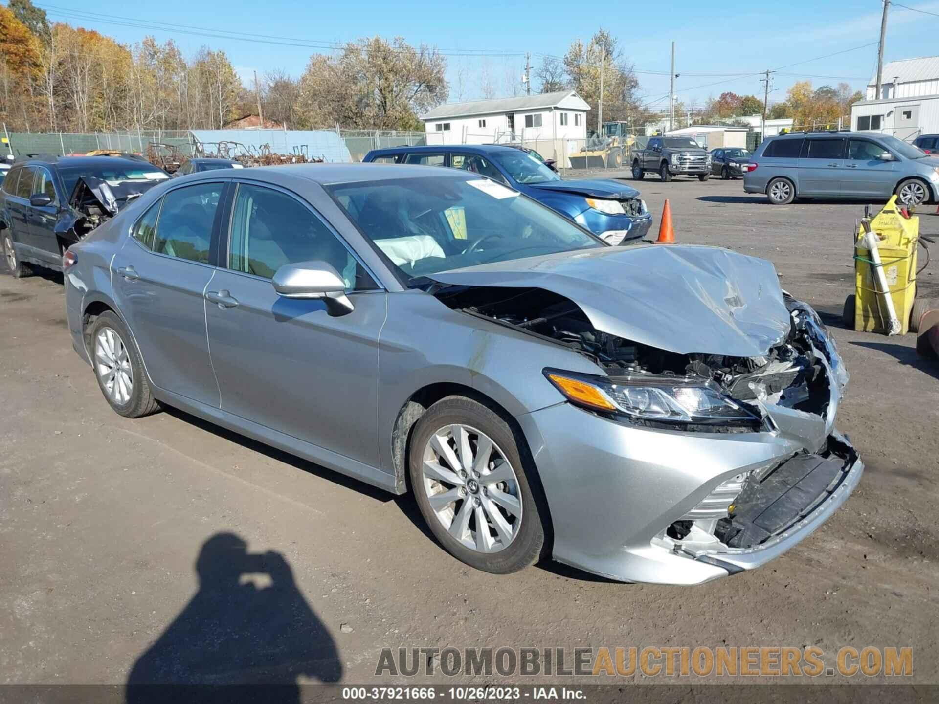 4T1B11HK8KU234105 TOYOTA CAMRY 2019