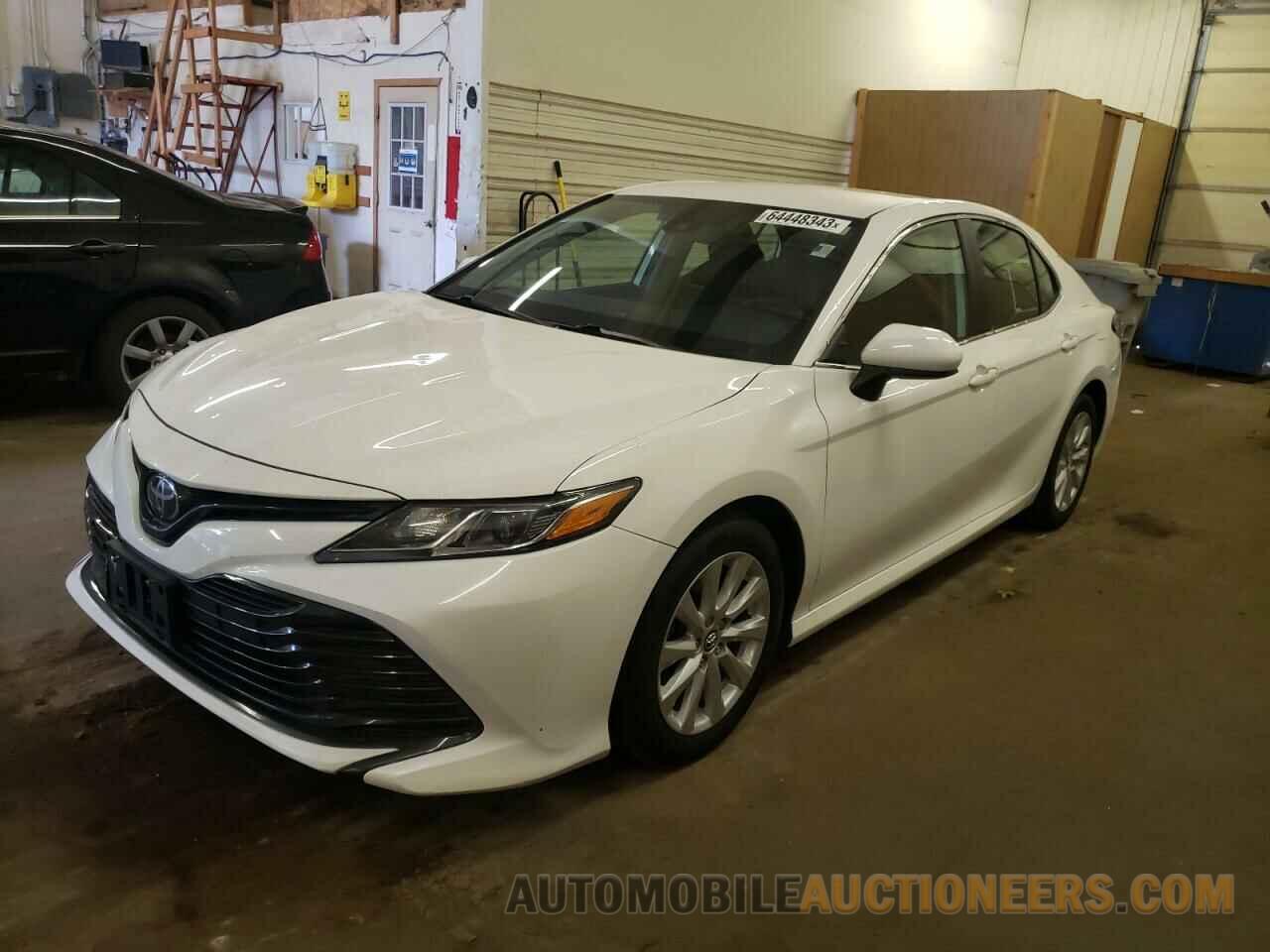 4T1B11HK8KU235044 TOYOTA CAMRY 2019