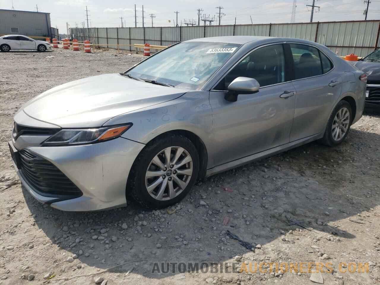 4T1B11HK8KU239465 TOYOTA CAMRY 2019