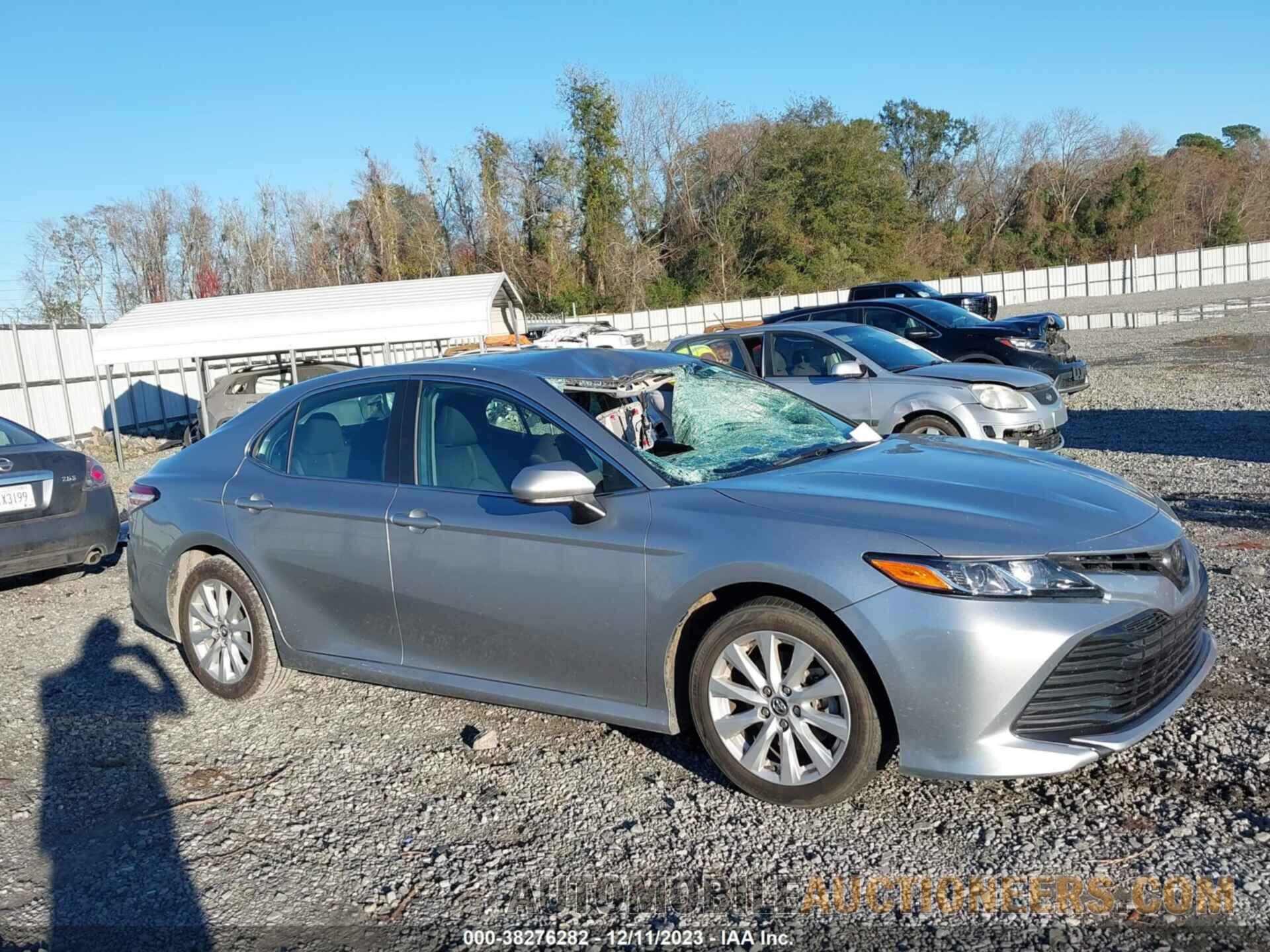 4T1B11HK8KU241104 TOYOTA CAMRY 2019